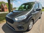 Ford Transit Courier Connect Benzine 63dkm 2018  Camionet, Auto's, Bestelwagens en Lichte vracht, Stof, 1800 kg, Bedrijf, Handgeschakeld