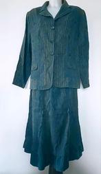 Vintage kostuumset met midirok, strepen en bloemenborduursel, Ophalen of Verzenden, Zo goed als nieuw, Blauw