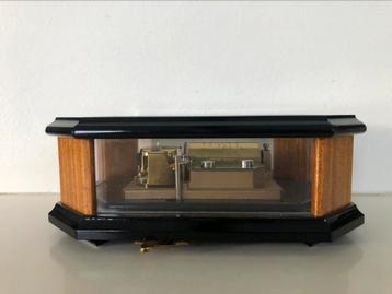 Musicbox, Musique & Instruments, Enlèvement, Comme neuf