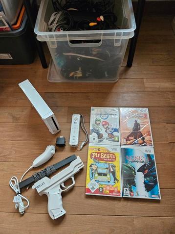 Nintendo Wii + games beschikbaar voor biedingen