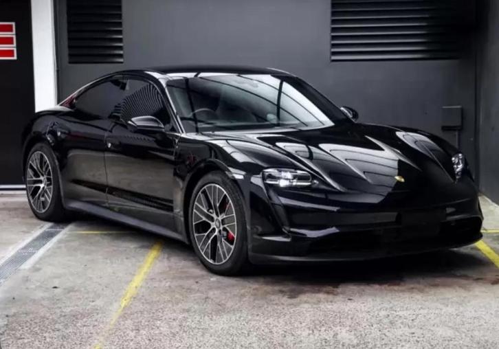 Porsche Taycan 4S, Auto's, Porsche, Particulier, Taycan, 4x4, Elektrisch, Euro 6, Stadsauto, 4 deurs, Automaat, Zwart, Zwart, Leder