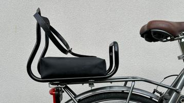 Universeel kinderzitje voor op de fiets beschikbaar voor biedingen