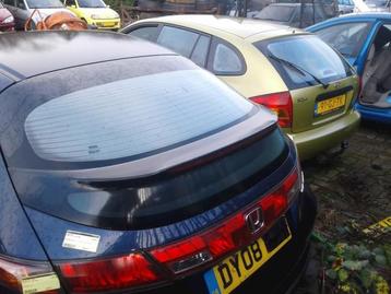 Achterklep van een Honda Civic beschikbaar voor biedingen