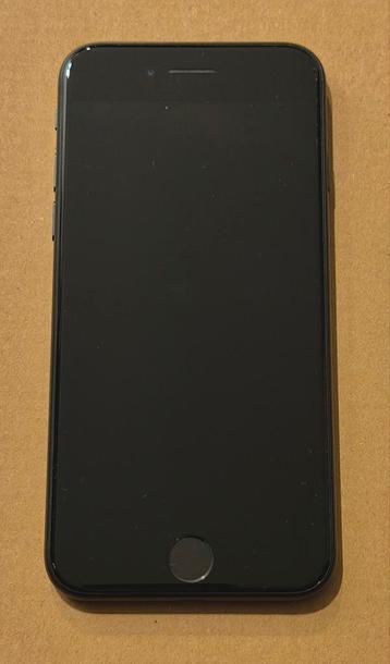 IPhone SE 2022 Black 128gb beschikbaar voor biedingen