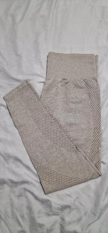 ️ H&M seamless sportlegging | taupe/beige | maat M | nieuw beschikbaar voor biedingen