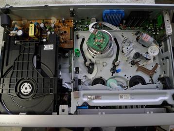 Philips   DVD/VCR  PLAYER beschikbaar voor biedingen