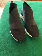 Balenciaga race runner elastisch zwart, Kleding | Dames, Schoenen, Ophalen, Zo goed als nieuw, Zwart