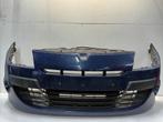 BUMPER VOOR Renault Megane III Grandtour (KZ), Gebruikt, Voor, Renault, Bumper
