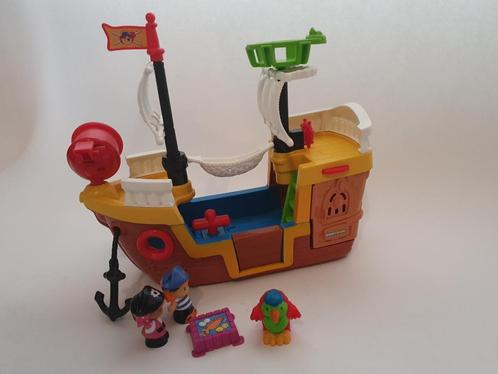 Little People bateau pirate, Enfants & Bébés, Jouets | Fisher-Price, Utilisé, Set de jeu, Sonore, Enlèvement ou Envoi