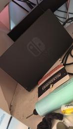 Switch pour mettre sur la tv, Games en Spelcomputers, Spelcomputers | Nintendo DS, Ophalen, Dsi XL, Zo goed als nieuw, Rood