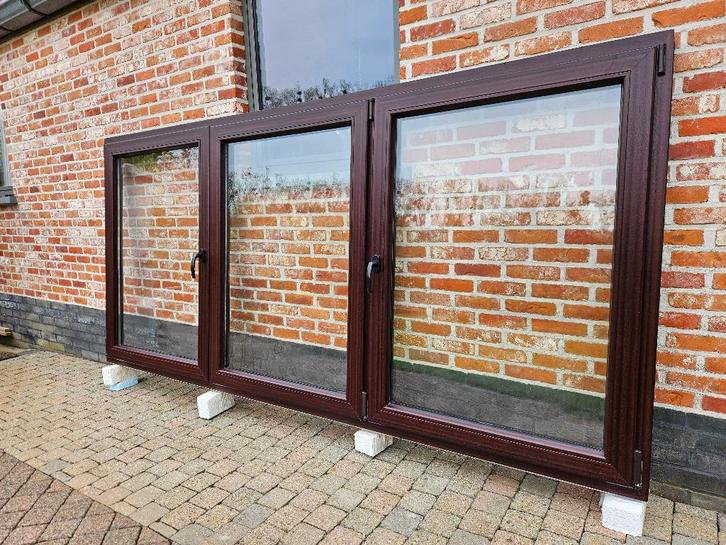 3 Prachtige Pvc Ramen Deceuninck, Doe-het-zelf en Bouw, Deuren en Vliegenramen, Zo goed als nieuw, Glas, Kunststof, Ophalen