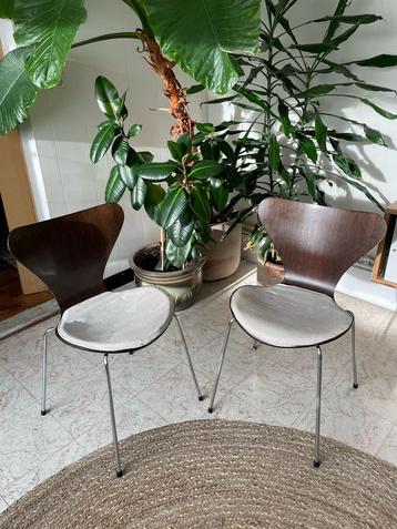 Chaise papillon Arne Jacobsen (4 pièces), Enlèvement, Utilisé