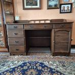 Oude bureau, Ophalen