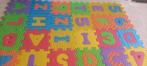 Tapis puzzle (chiffres et lettres), Maison & Meubles, Ameublement | Tapis & Moquettes, Comme neuf, Moins de 50 cm, Moins de 50 cm