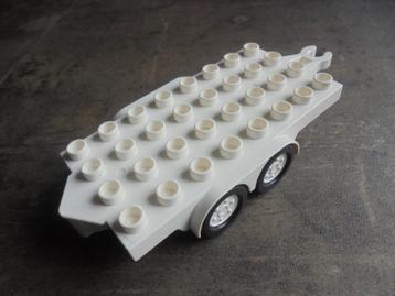 Lego Duplo Truck Trailer Flatbed 4x8 (zie foto's), Enlèvement ou Envoi, Utilisé, Briques en vrac, Duplo