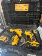 Dewalt gyproc schroefmachine, Doe-het-zelf en Bouw, Ophalen, Gebruikt, 400 tot 600 watt, Boor- en Schroefmachine