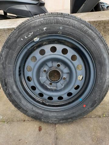 Bridgestone Potenza RE88 Autoband beschikbaar voor biedingen