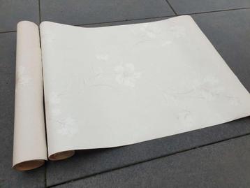 Vintage floral behangpapier 2 onvolledige rollen structuur beschikbaar voor biedingen