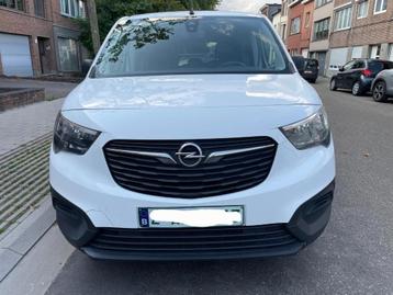 Opel Combo 1.5D Bj2022 132000km 1steeigenaar airco beschikbaar voor biedingen