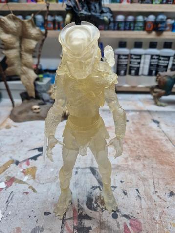 Predator 4 neca, Enlèvement ou Envoi