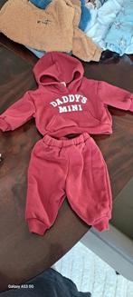 Joli ensemble, Enfants & Bébés, Vêtements de bébé | Taille 56, Enlèvement ou Envoi, Comme neuf, Ensemble