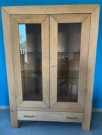 Meubelen: eiken kast, eiken eettafel, 4 stoelen, Ophalen, Eikenhout