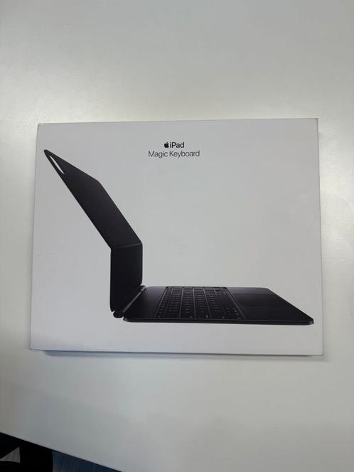 iPad Magic Keyboard – 12,9 inch, Computers en Software, Tablet-hoezen, Zo goed als nieuw, 13 inch of meer, Ophalen of Verzenden