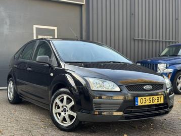 Ford Focus 1.6-16V/Airco/Trekhaak/Cruise Controle.