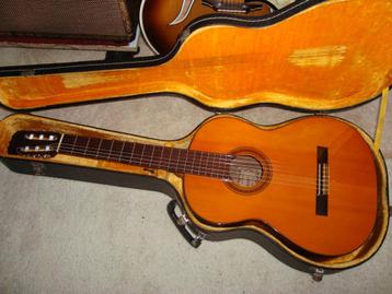 Takamine DC115 1975 en Gustav Glassl klassieke gitaar