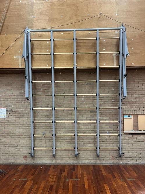 Klimrek Speelzaal Gymzaal 207 x 370 bxh Sporthal artikelen, Sport en Fitness, Fitnessapparatuur, Gebruikt, Overige typen, Armen
