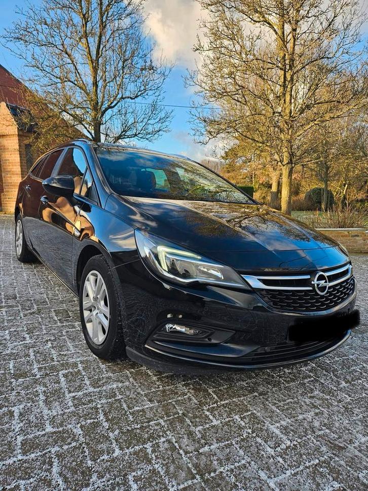 Opel Astra Benzine AUTOMAAT Euro6 Bj 2019 Gps Airco Topper!, Autos, Opel, Particulier, Astra, ABS, Airbags, Air conditionné, Alarme
