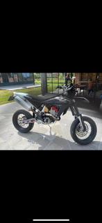 Husqvarna TE 449, Particulier