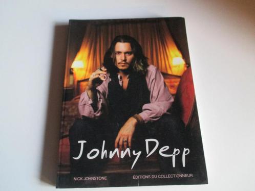 boek over Johnny Depp, Collections, Cinéma & Télévision, Comme neuf, Film, Enlèvement ou Envoi