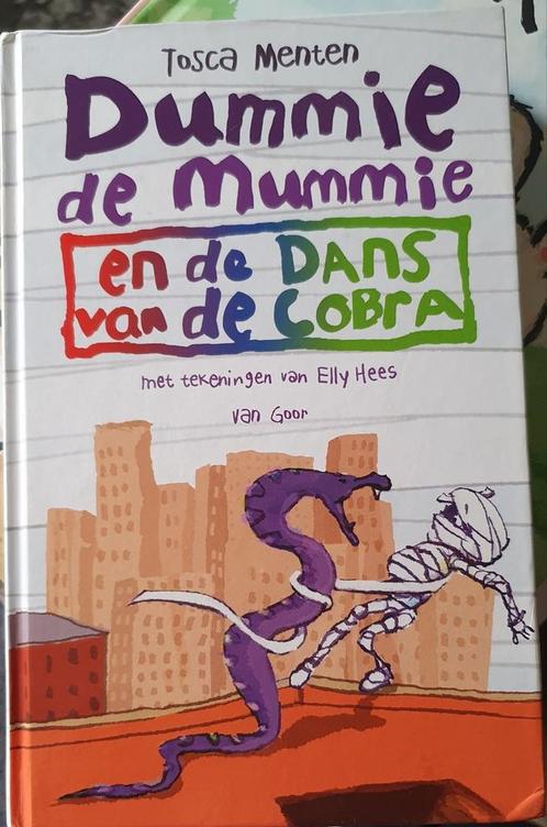 Tosca Menten - Dummie de mummie en de dans van de cobra, Livres, Livres pour enfants | Jeunesse | Moins de 10 ans, Comme neuf