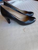 Escarpins GEOX POINTURE 37,5 NOIRS., Geox, Ophalen of Verzenden, Gedragen, Pumps
