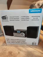 Medion Micro chaîne audio DAB + Neuve, Enlèvement, Neuf, Avec lecteur de CD