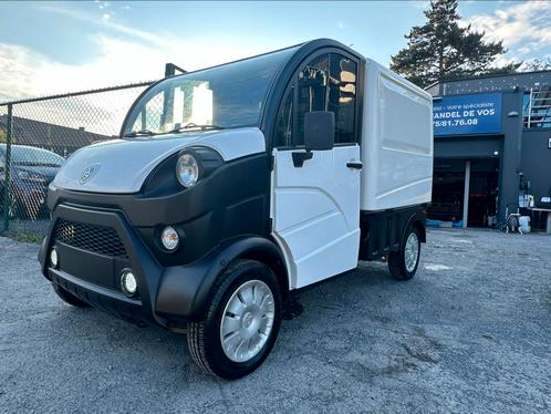 Aixam D-truck fourgon, Auto's, Aixam, Bedrijf, Te koop, Diesel, Automaat, Wit, Leder, Voorwielaandrijving, Verlengde garantie