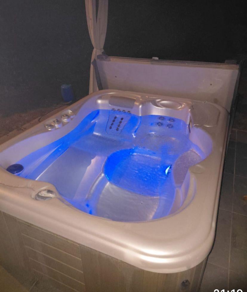 Jacuzzi gratis livrée installer