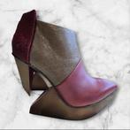 UNITED NUDE   Dames laarzen T 37 wijn rood en taupe, Kleding | Dames, Schoenen, United Nude, Lage of Enkellaarzen, Nieuw, Ophalen of Verzenden