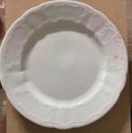 Witte porseleinen borden - diep, Antiek en Kunst, Ophalen