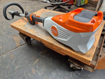 STIHL KMA 135r accu combimotor   (NIEUW) beschikbaar voor biedingen