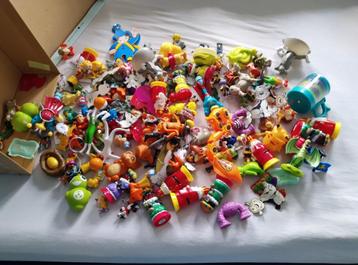 Set speelfiguren beschikbaar voor biedingen