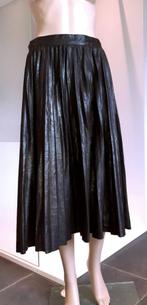 Rok midi zwart lederlook S-M, Kleding | Dames, Rokken, Verzenden, Zwart, Nieuw, Maat 36 (S)
