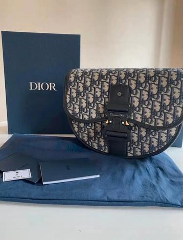 DIOR GALLOP TAS beschikbaar voor biedingen