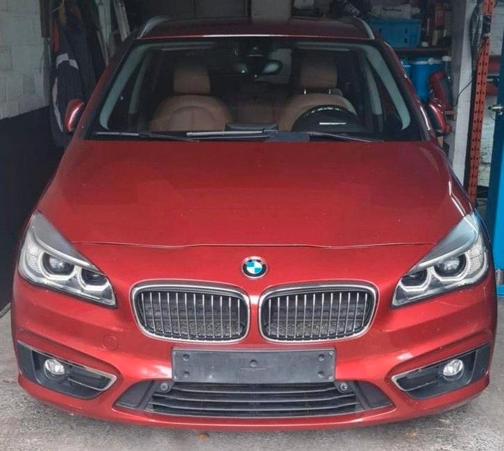 BMW 218i Edition luxury  fin 2015 LEZ 6B, Auto's, BMW, Particulier, 2 Reeks Active Tourer, ABS, Adaptieve lichten, Adaptive Cruise Control