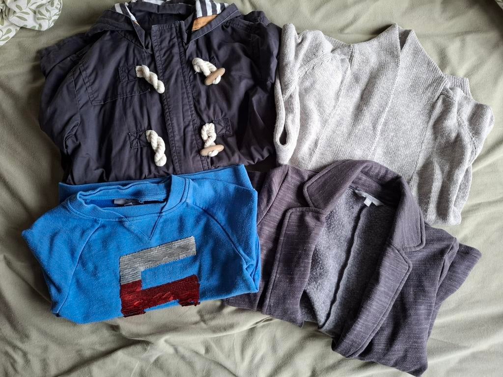 Pakketje maat 122, Enfants & Bébés, Vêtements enfant | Taille 122, Utilisé, Garçon, Pull ou Veste, Enlèvement