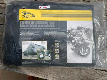 Beschermhoes voor motorfiets beschikbaar voor biedingen