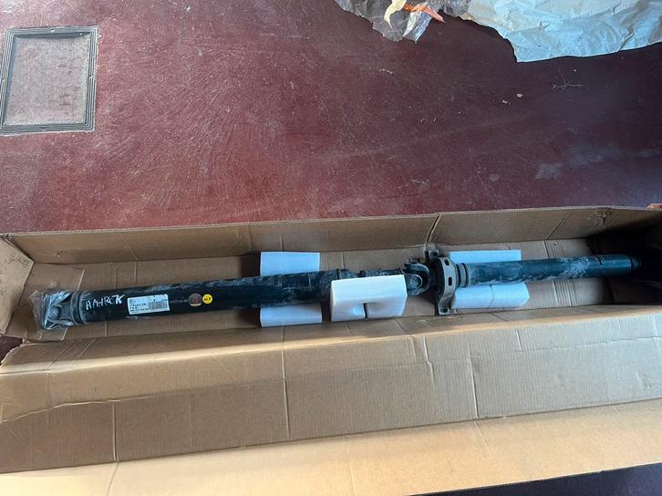 Aandrijfas VW Amarok voor revisie, Autos : Pièces & Accessoires, Transmission & Accessoires, Volkswagen, Utilisé, Enlèvement