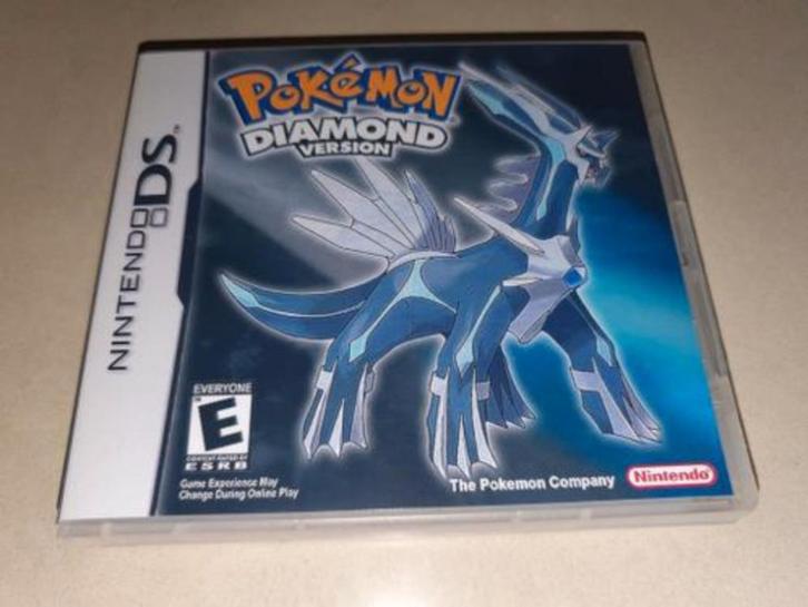 Pokemon Diamond Version DS Game Case, Games en Spelcomputers, Games | Nintendo DS, Zo goed als nieuw, Verzenden