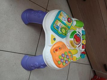 Table d'éveil V-tech beschikbaar voor biedingen